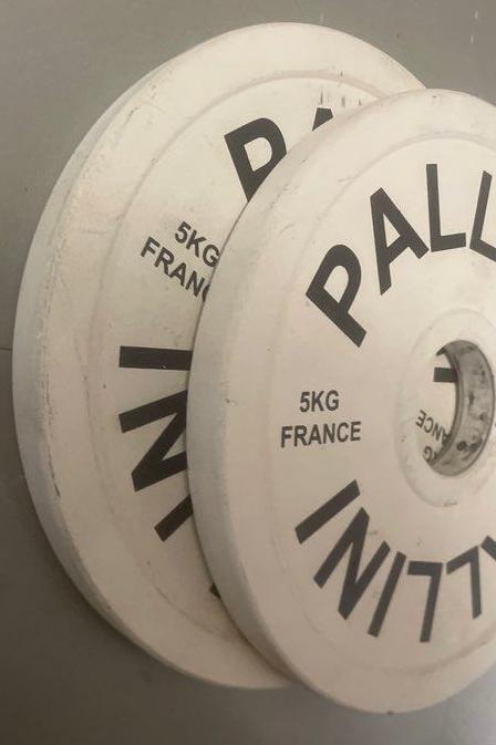 ../../assets/common_files/sports/palini_blanc2.jpg